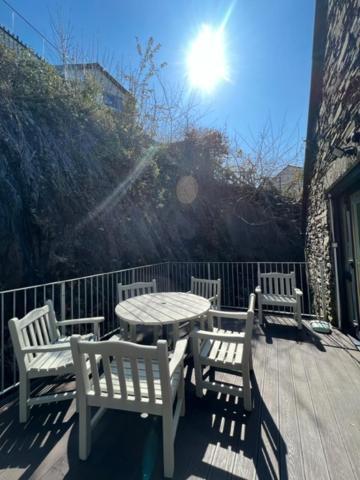 Honeypot Cottage In Centre Of Bowness ภายนอก รูปภาพ